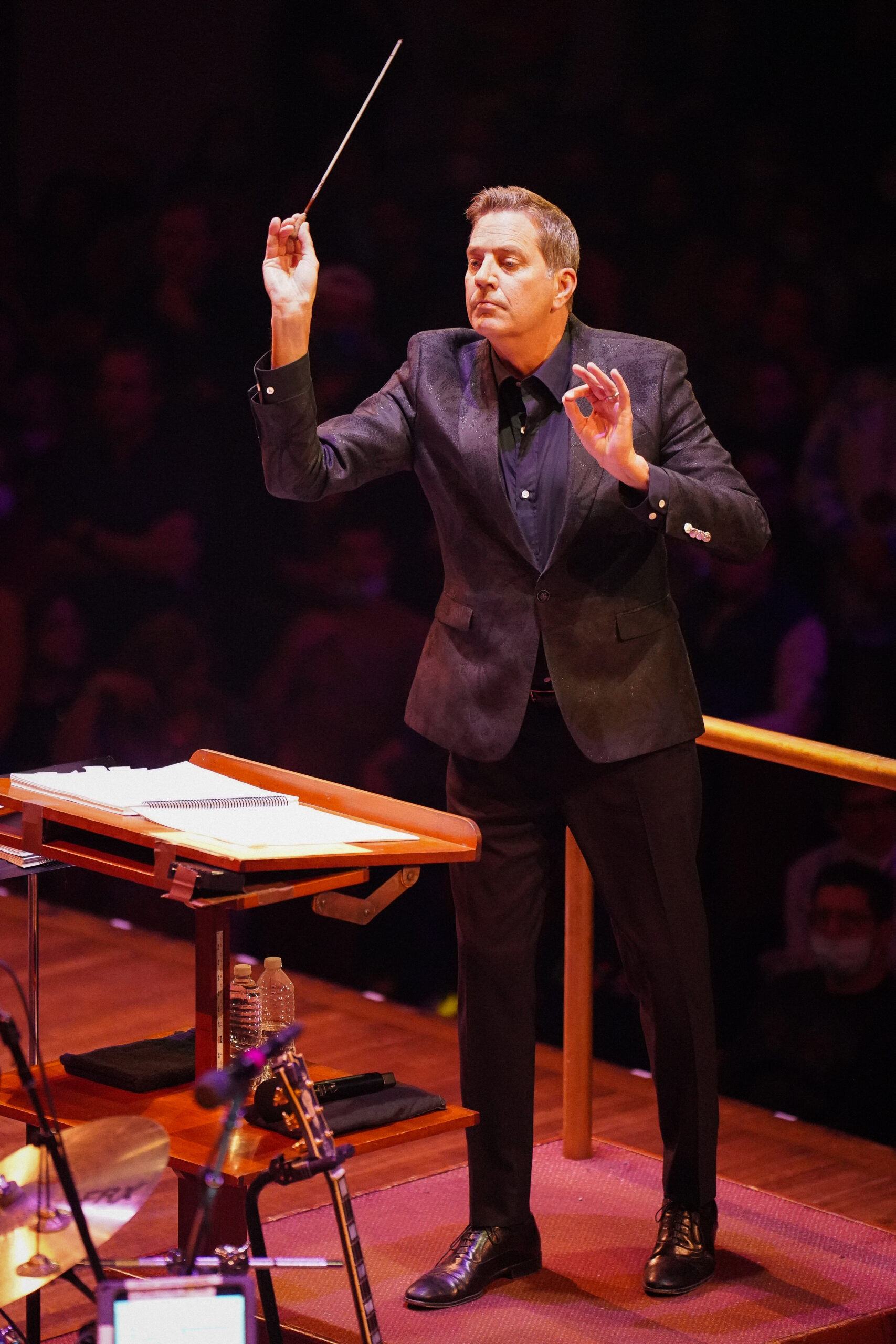 Bob-Weir-Wolf-Bros-w-NSO-The-Kennedy-Center-10.06.22-Photo-by-Casey-Vock