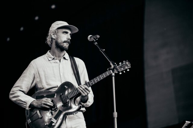 ray-32-scaled Rayland Baxter