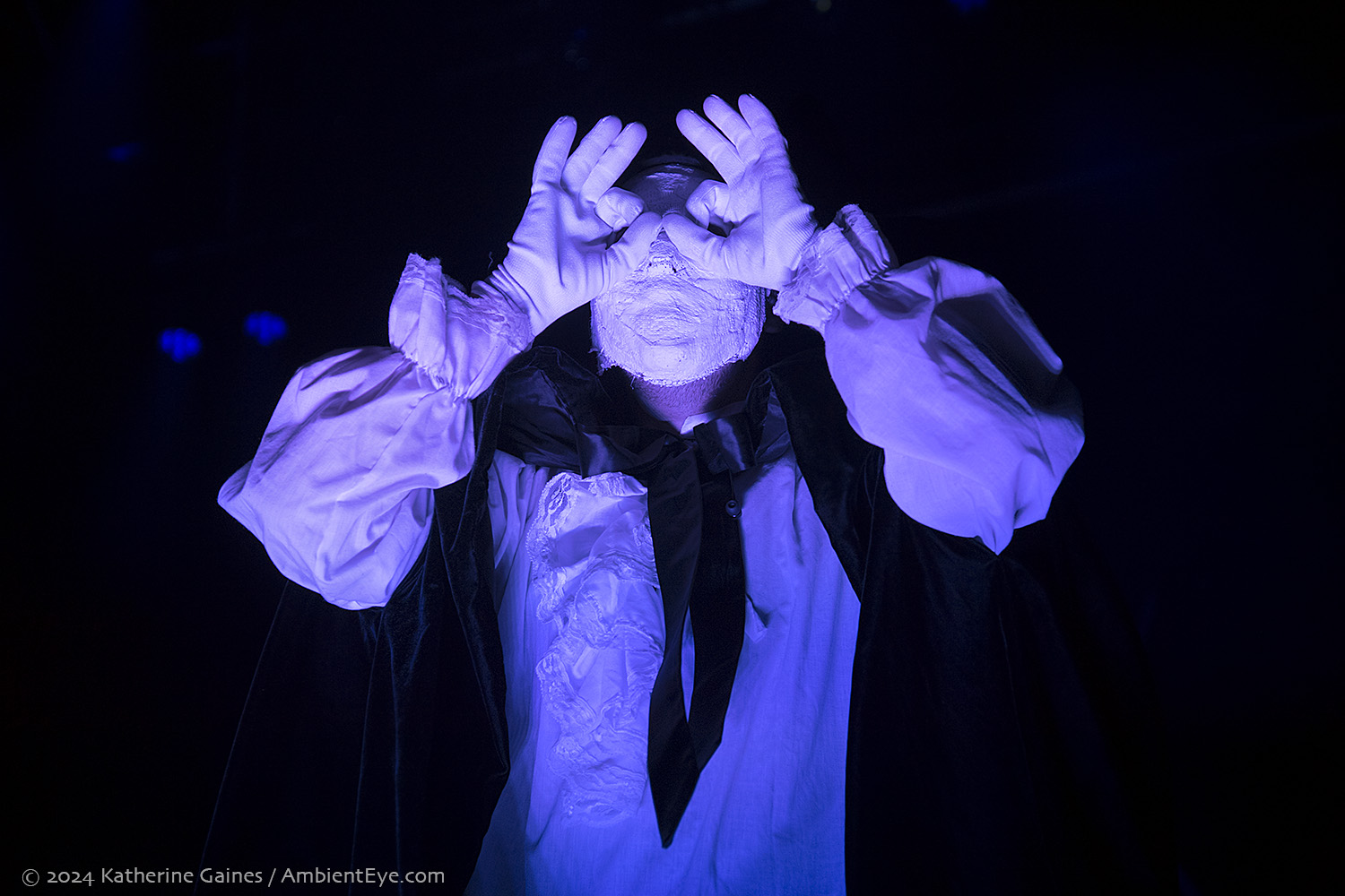 allie x, 9:30 club, katherine gaines, ambienteye photography, 11/6/2024
