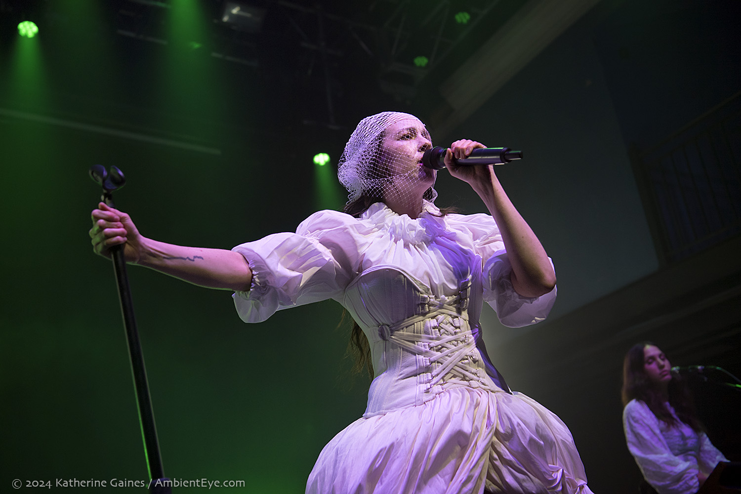 allie x, 9:30 club, katherine gaines, ambienteye photography, 11/6/2024