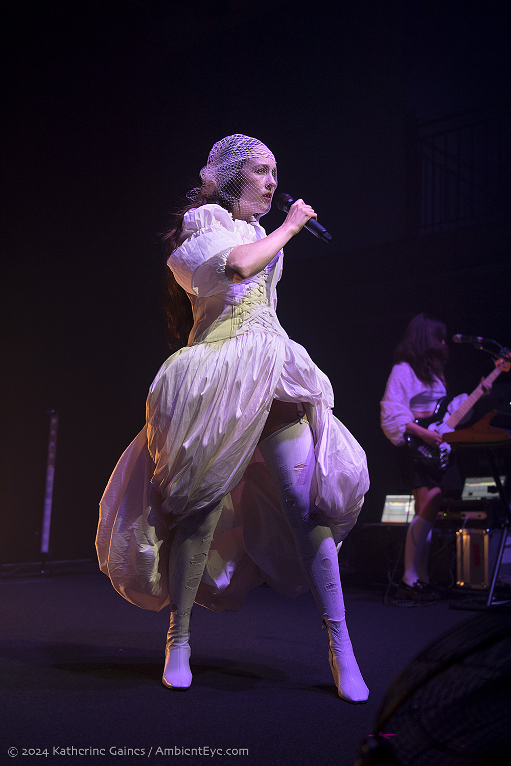 allie x, 9:30 club, katherine gaines, ambienteye photography, 11/6/2024