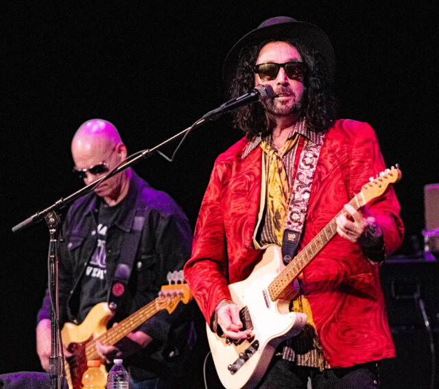 Mike Campbell and The Dirty Knobs